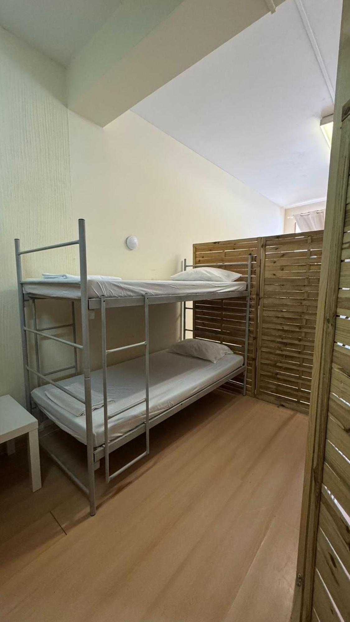 Garden Hostel Aradas Exterior photo